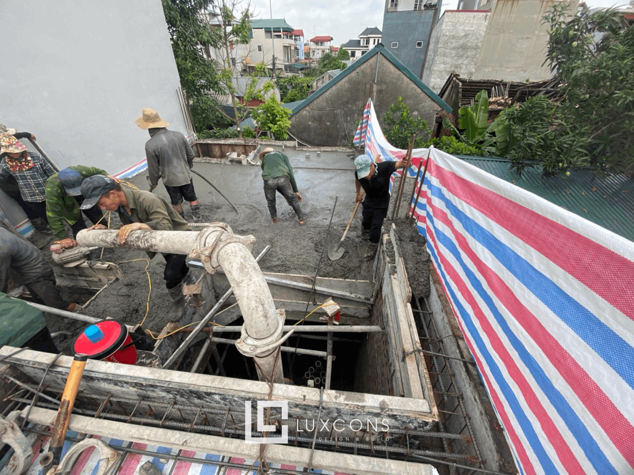 Đổ sàn tầng 2 Công trình HN-House